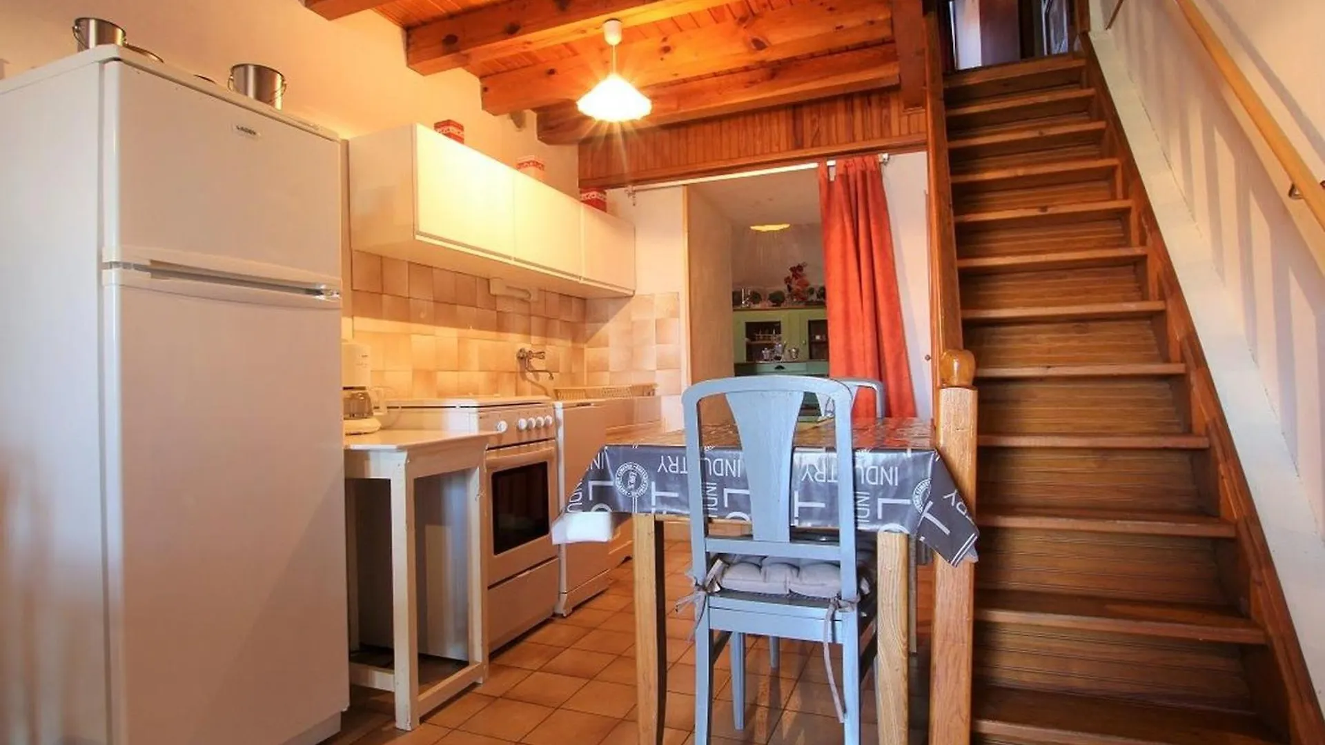 Vakantiehuis Gite Confortable En Hameau Calme Pres Du Puy En Velay - 2 Chambres, Equipement Bebe, Terrain Ferme - Fr-1-582-141 Lantriac